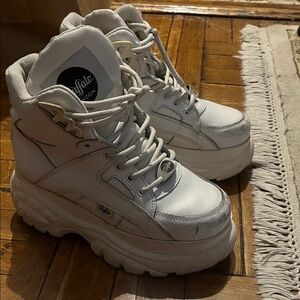 Buffalo London White Platform Sneakers
